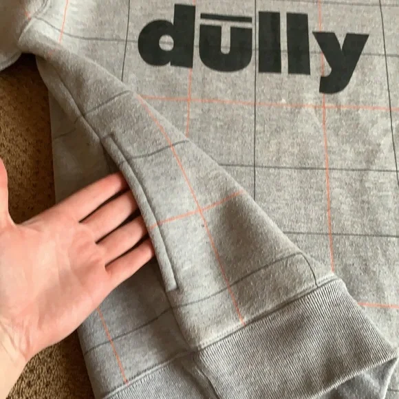 Sweatshirt Tee - Picture 4 of 6